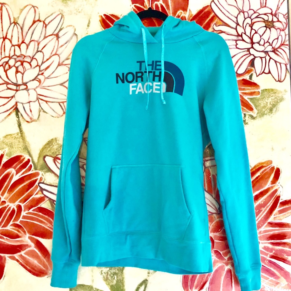 THE NORTH FACE bright blue lightweight sweatshirt